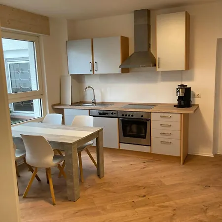 Monteurwohnung Mit Terrasse Apartamento