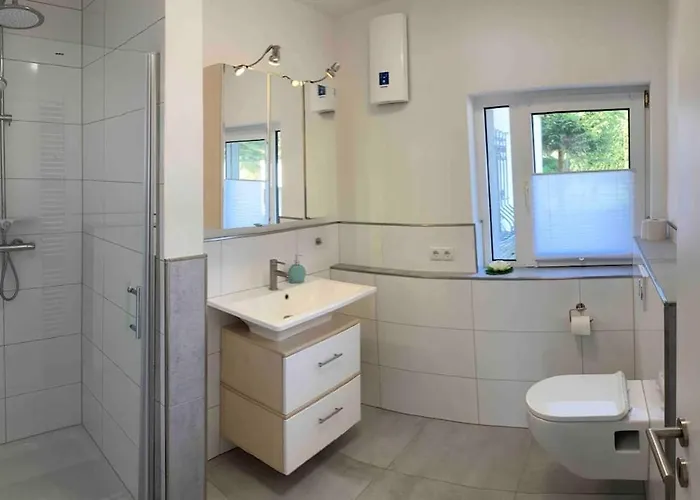 Monteurwohnung Mit Terrasse *